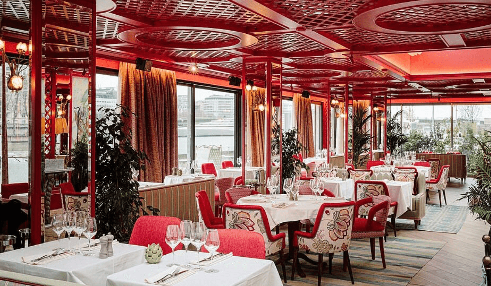 Restaurant La Plage — Restaurant, projet coordonné par Domino Agency
